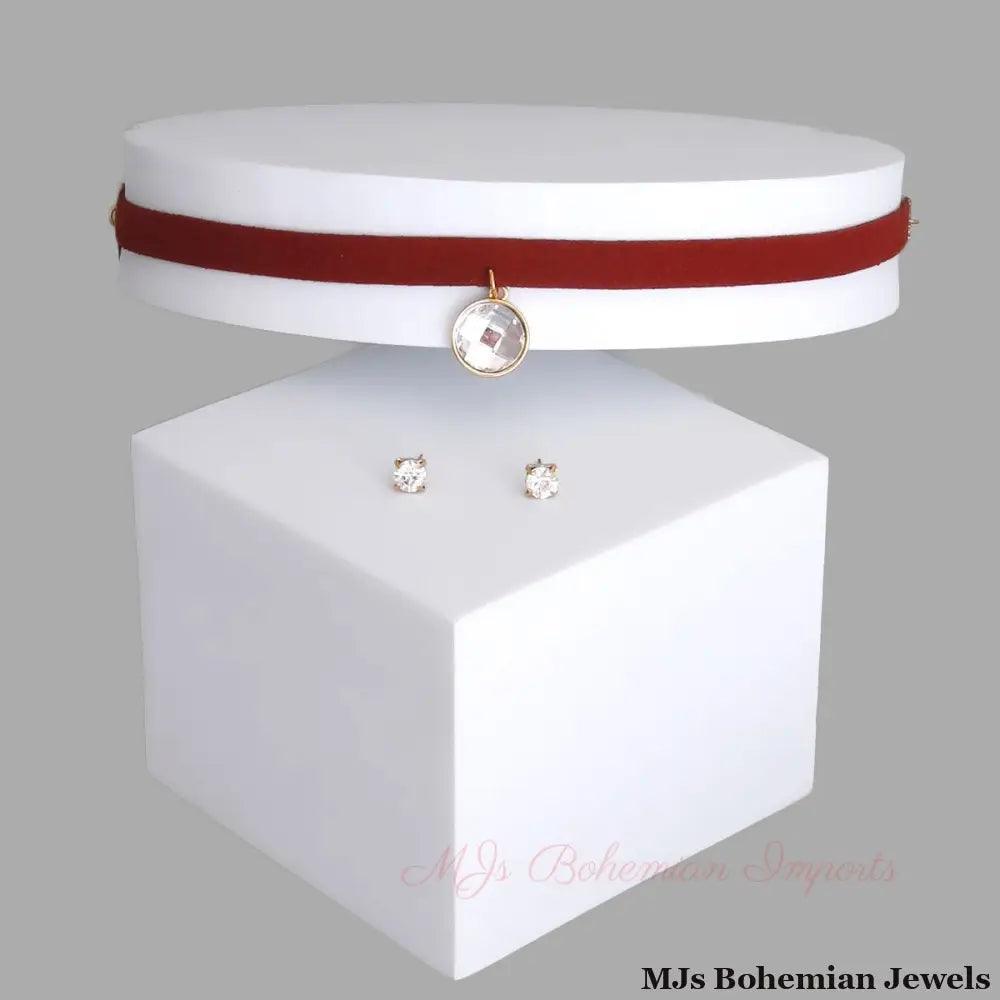 Dangle Stone Choker