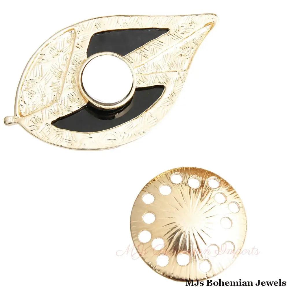 Gold Leaf Magnetic Pin