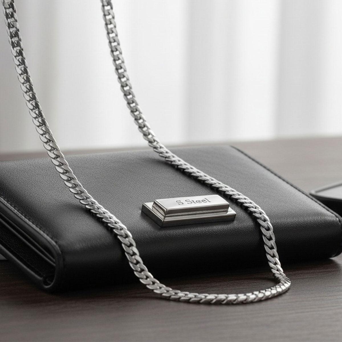 Mens 24in 8mm Stainless Steel Miami Chain
