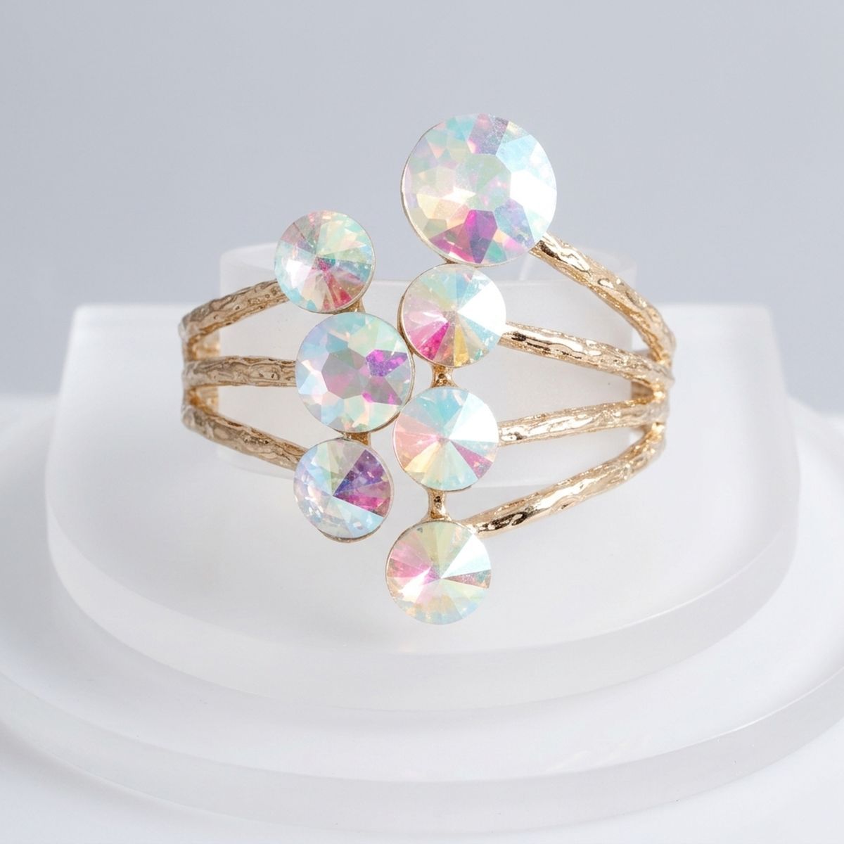Round Aurbo Glass Crystal Gold Cuff Bracelet