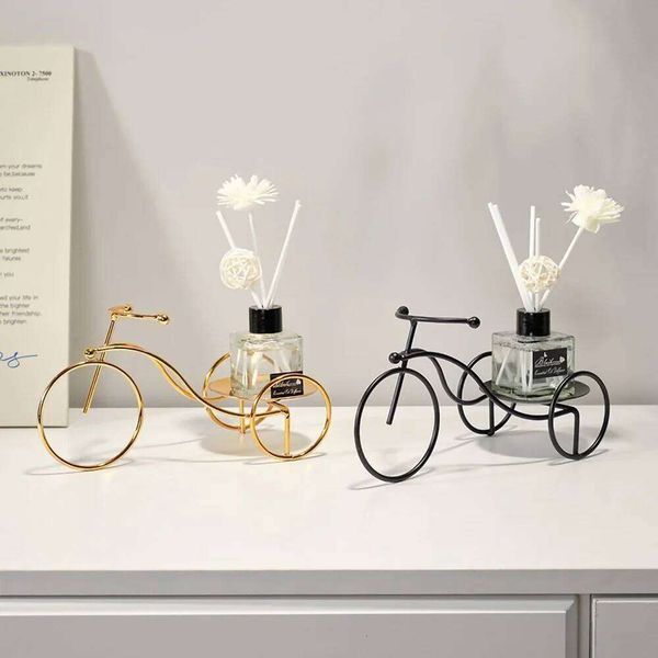 Tricycle Modern Golden Candle Holder Home Decorations Candlestick Stand For Candles Container Christmas New year Room Table Deco 26L0202