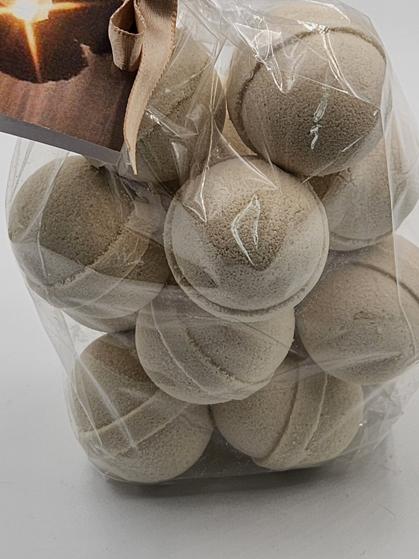 14 bath bombs 1 oz each (Amber Romance- Victoria Secret type) bath fizzies, great for dry skin, shea & Cocoa Butter, 7 ultra rich oils