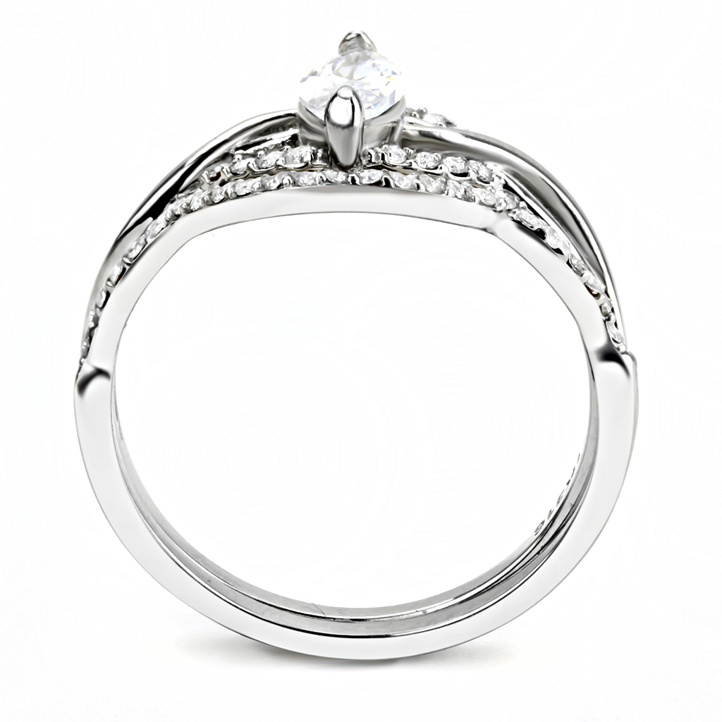 DA133 - High polished (no plating) Stainless Steel Ring with AAA Grade CZ  in Clear