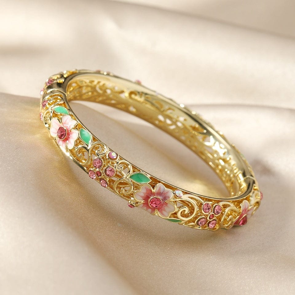 Openwork Filigree Gold-Plated Cheongsam Jewelry