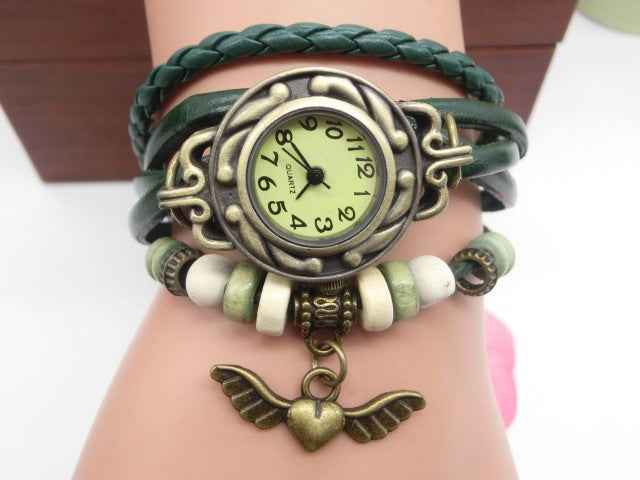 Vintage Flying Heart Bracelet Watch - Casual Pendant Belt Timepiece