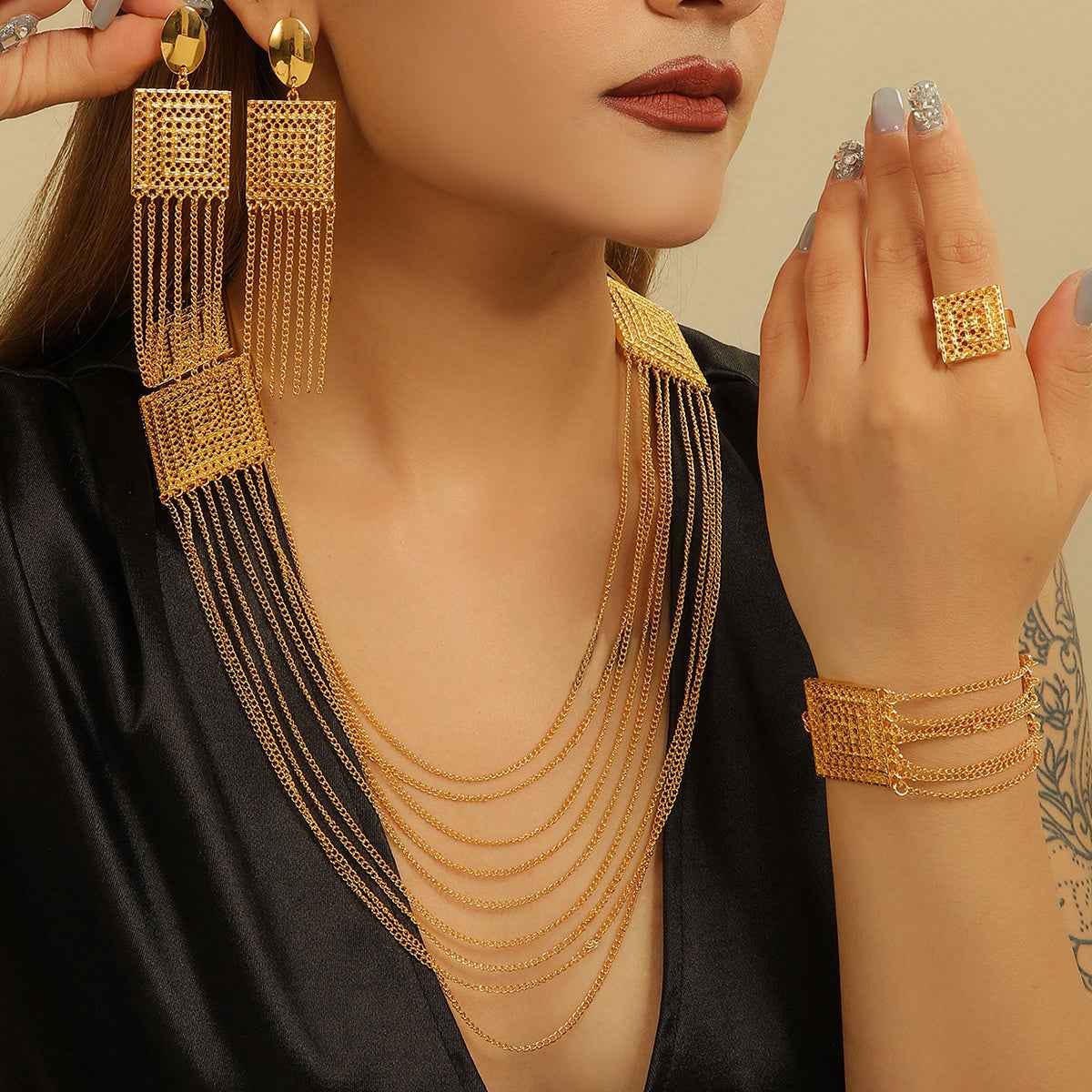 18K Gold-Plated 5-Piece Multi-Layer Tassel Jewelry Set for Weddings