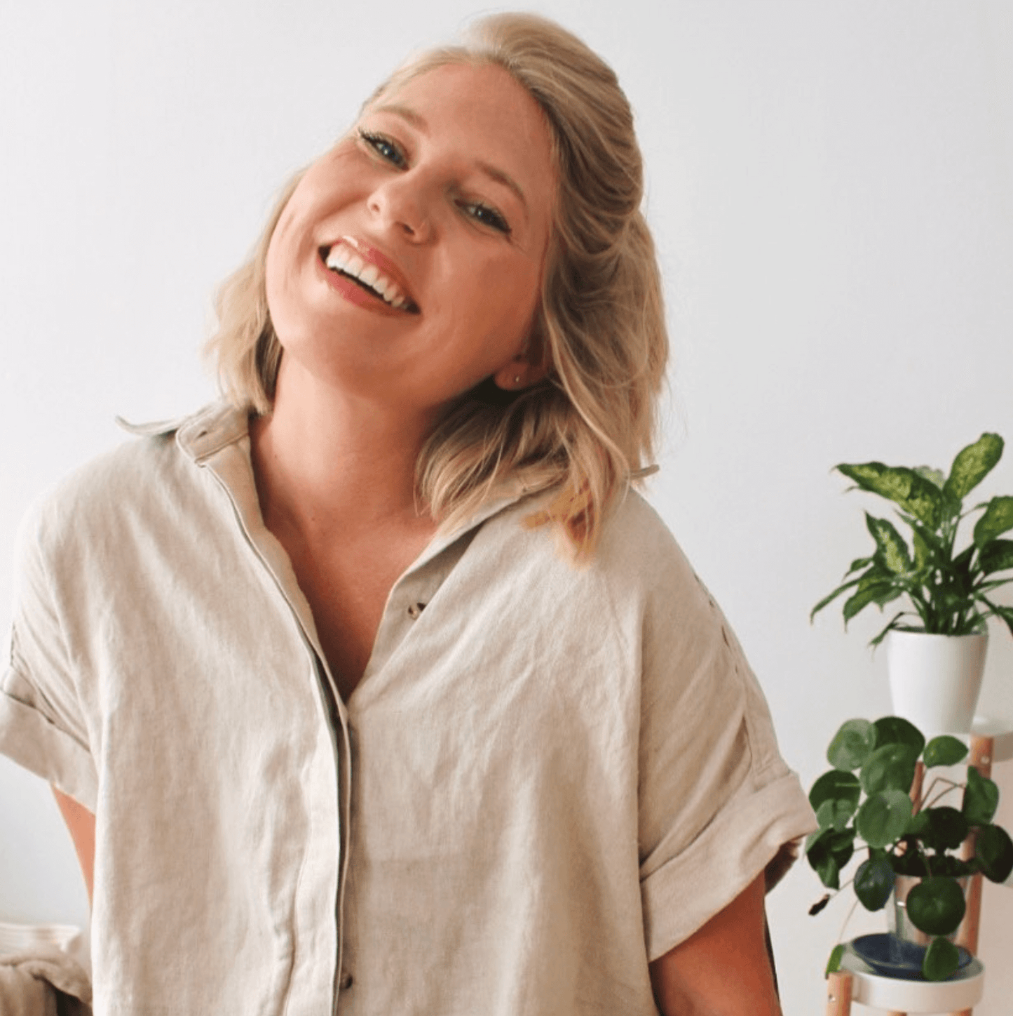 Lazy Girl Book Club, Natalie Linnea