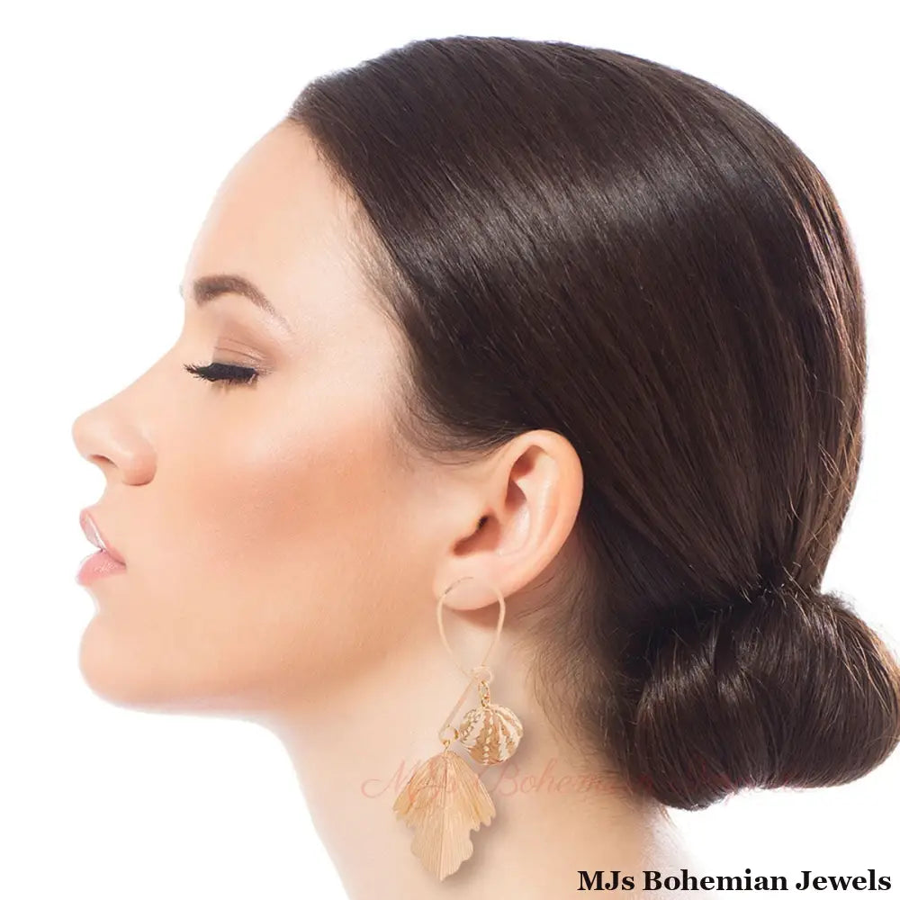 Brown Raffia Fanned Gold Earrings