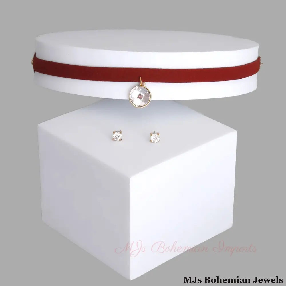 Dangle Stone Choker