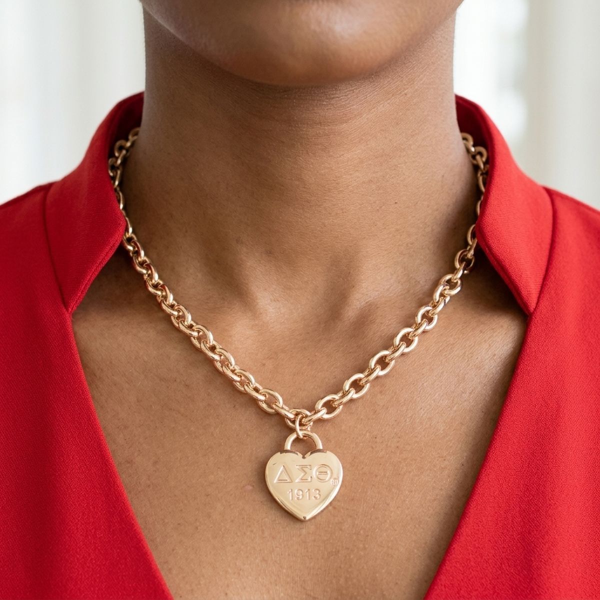 DST Gold 1913 Legacy Heart Lock Chain Necklace