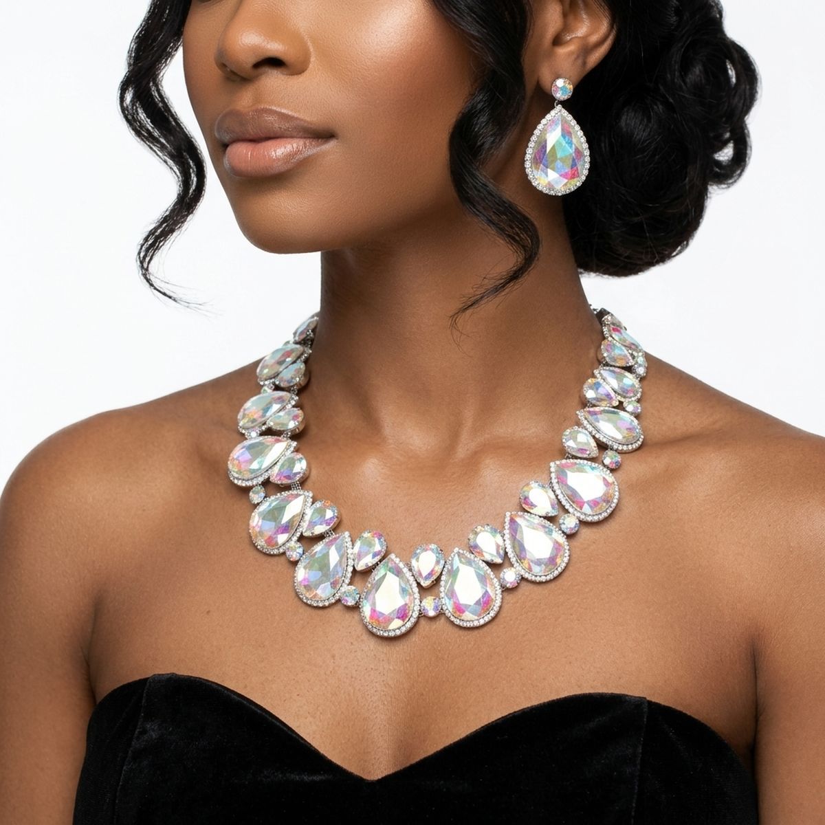 Silver Aurbo Glass Teardrop Crystal Collar Necklace