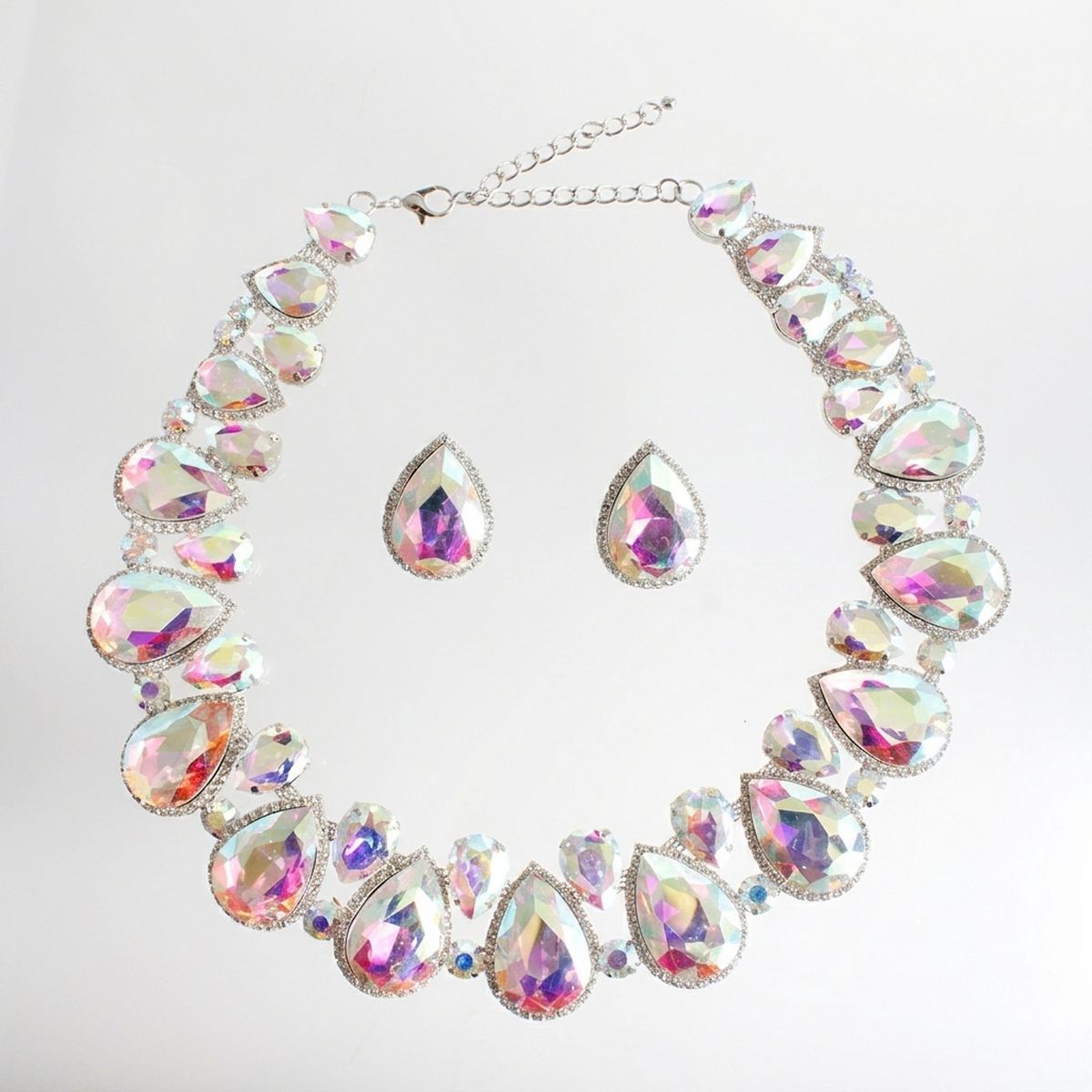 Silver Aurbo Glass Teardrop Crystal Collar Necklace