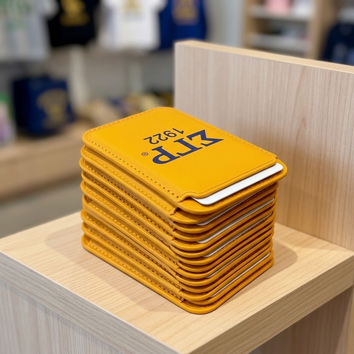 SGRHO Yellow 1922 MagSafe Card Wallet