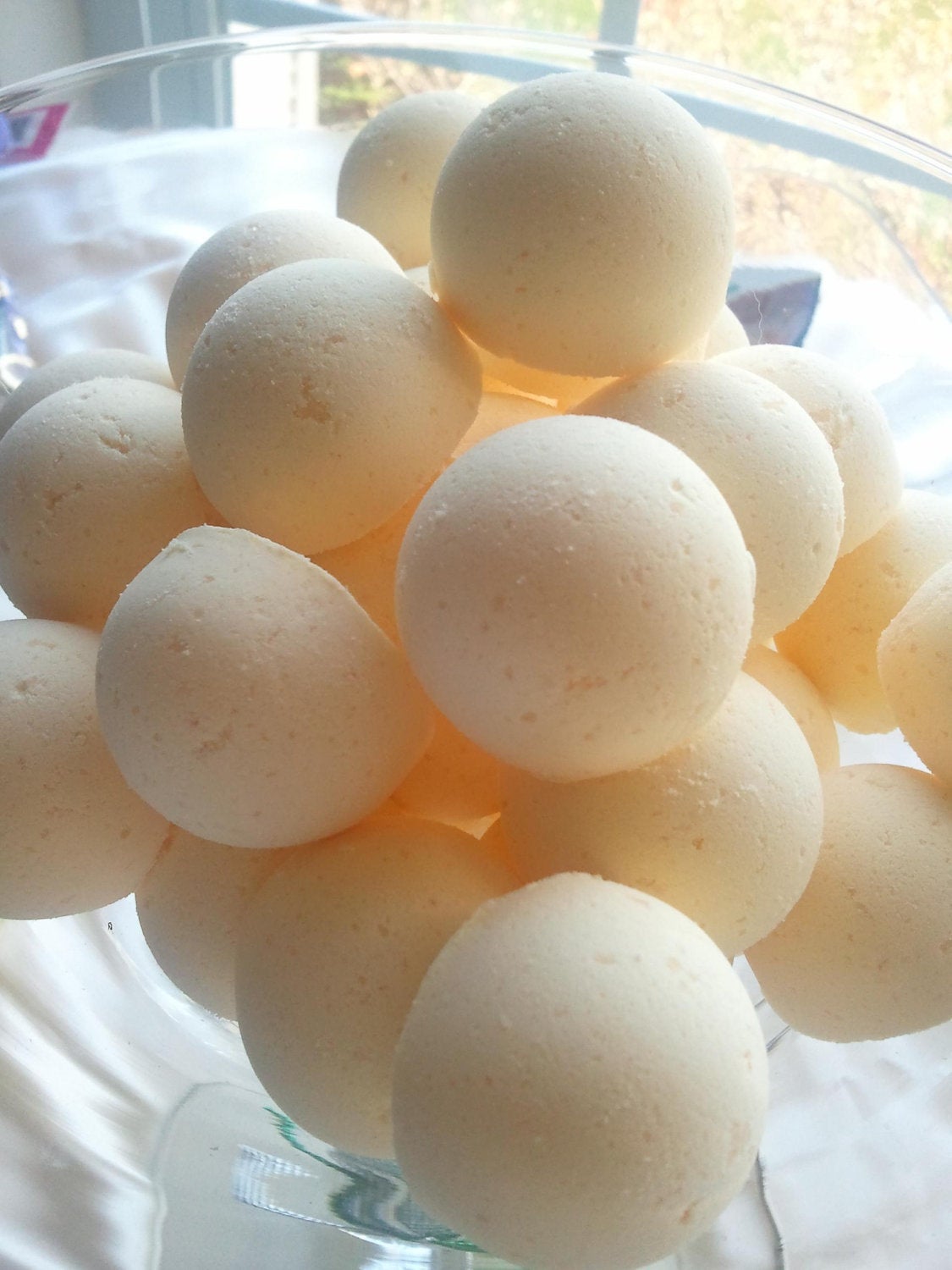 14 bath bombs (select from over 100 fragrances) our Little Bag of Balls (Fragrances E thru L) - great for dry skin