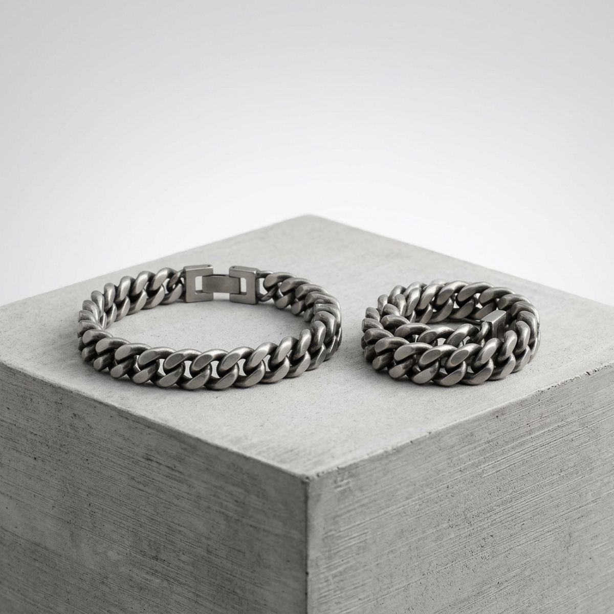 Men's 4DC 12mm Antique Stainless Steel Bracelet