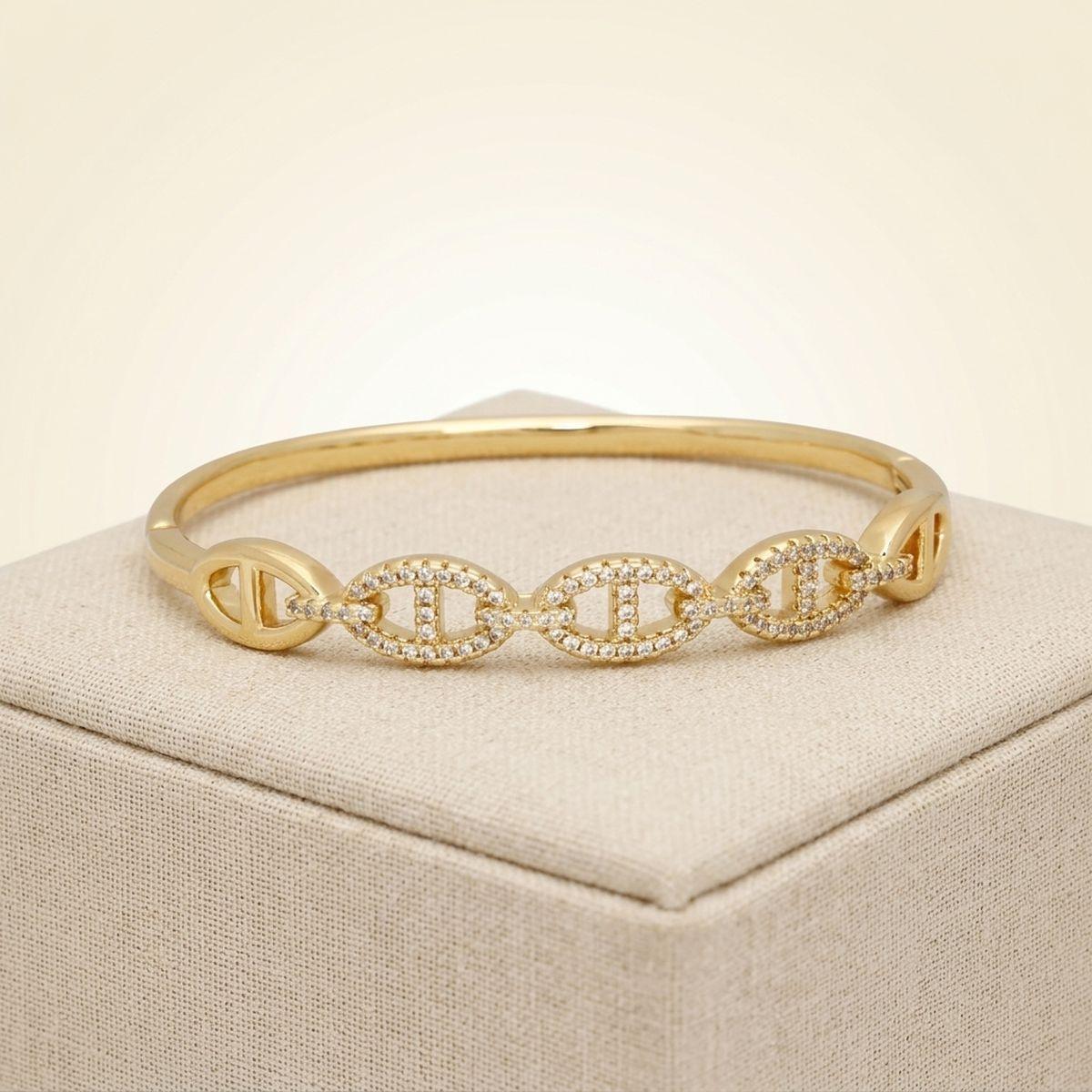 Bangle Sleek Gold Anchor Chain CZ Bracelet