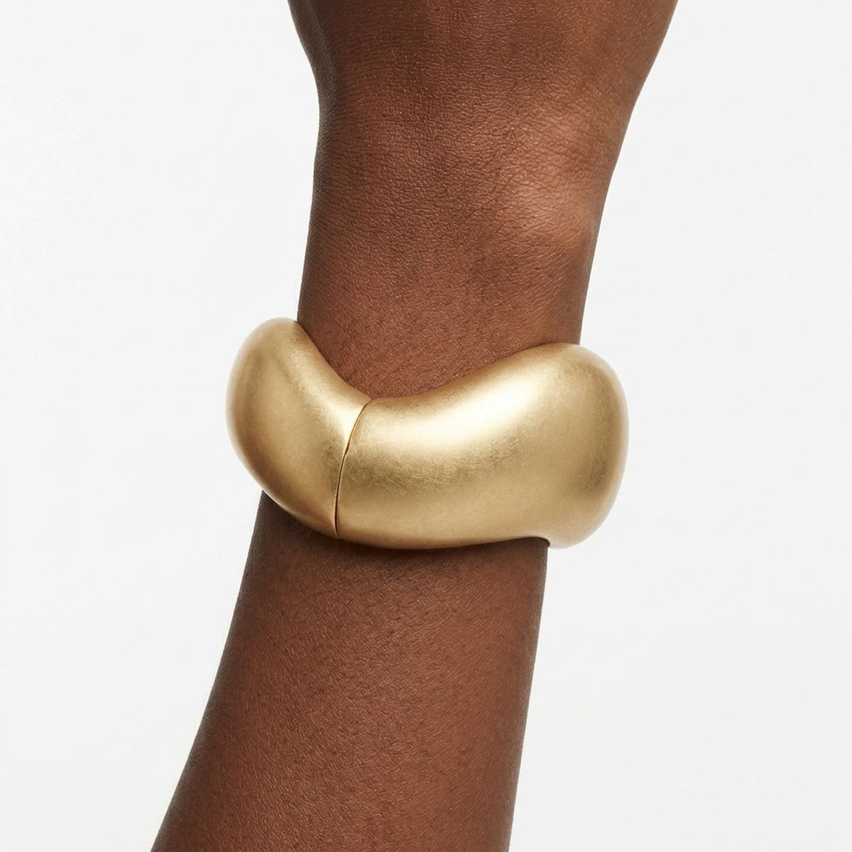 Bangle Matte Gold Metal Wavy Chunky Bracelet