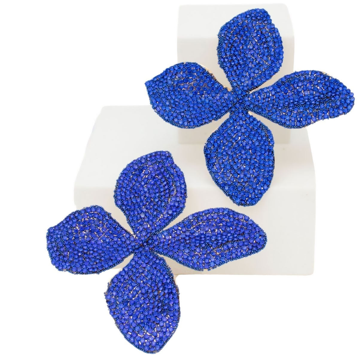 Stud Brilliant Blue Dimensional Flower Earrings