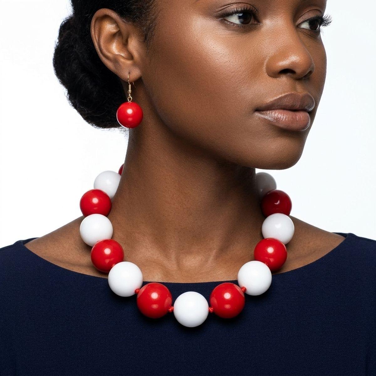 Mod Style Two Tone Red White Chunky Bead Necklace