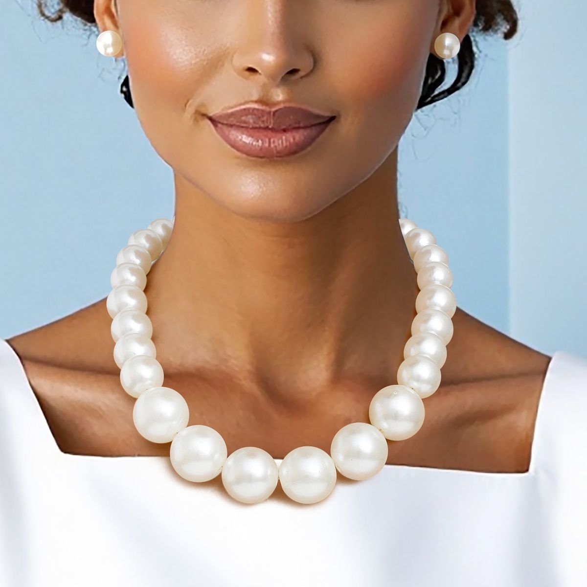 Cream Pearl Single Strand Chunky Necklace Women