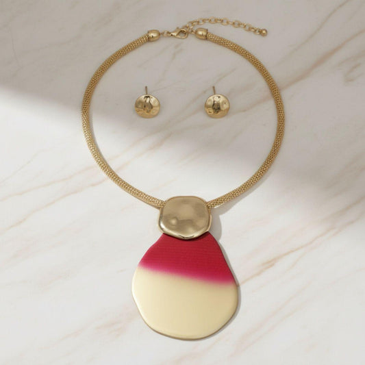 Pendant Fuchsia Ombre Organic Teardrop Necklace