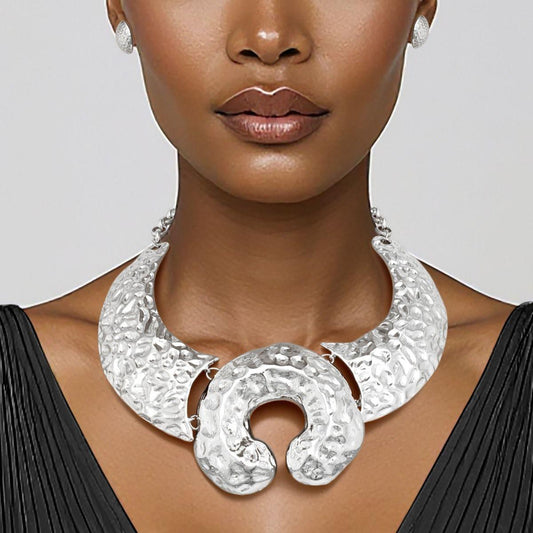 Bib Silver Warrior Chic Armor Horseshoe Necklace