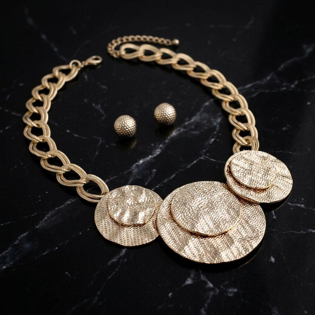 Bib Gold Wavy Stacked Discs Double Link Necklace