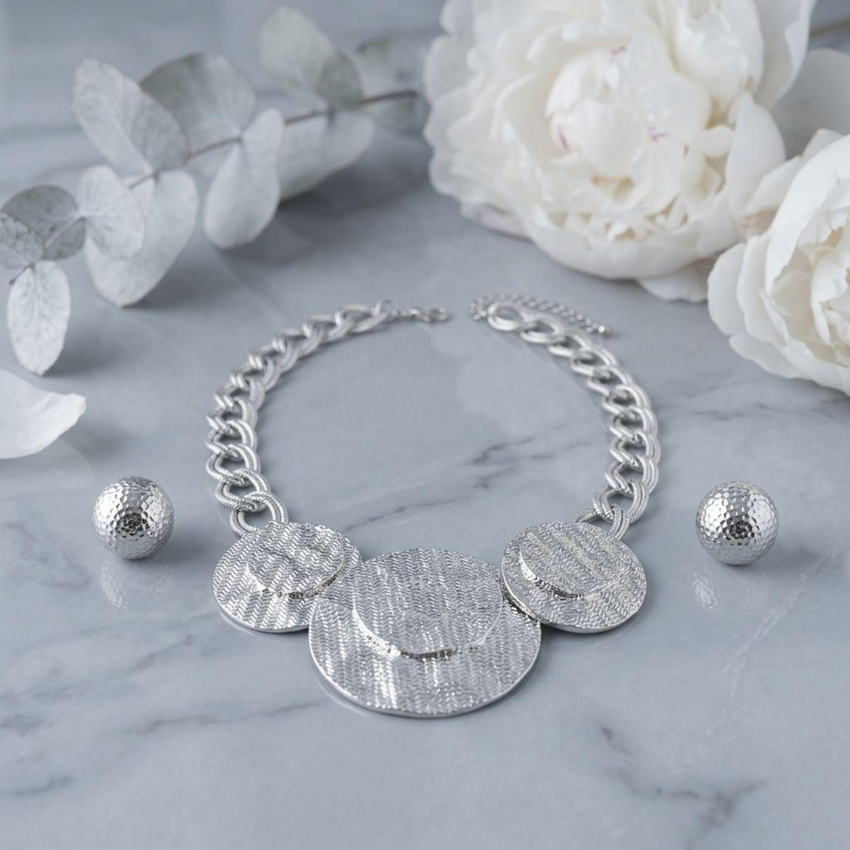 Bib Silver Wavy Stacked Discs Double Link Necklace
