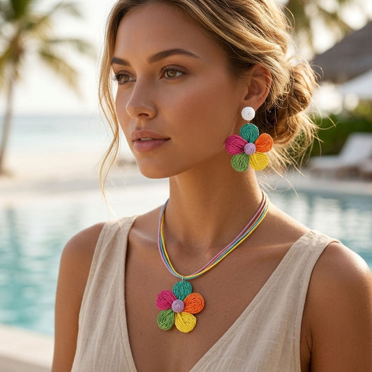 Multicolor Daisy Flower Raffia Pendant Necklace Set