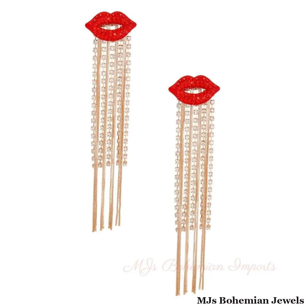 Lips Shoulder Duster Gold Earrings