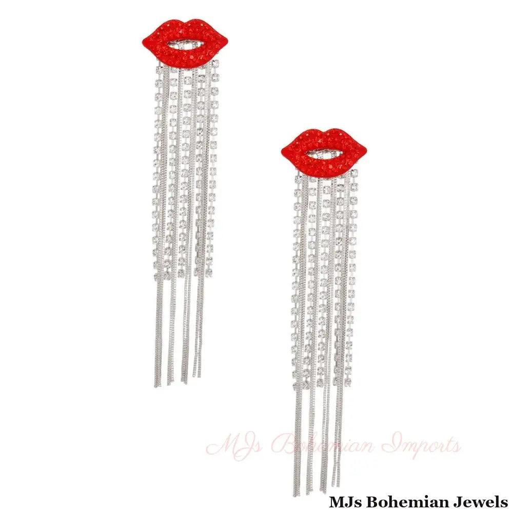 Lips Shoulder Duster Silver Earrings