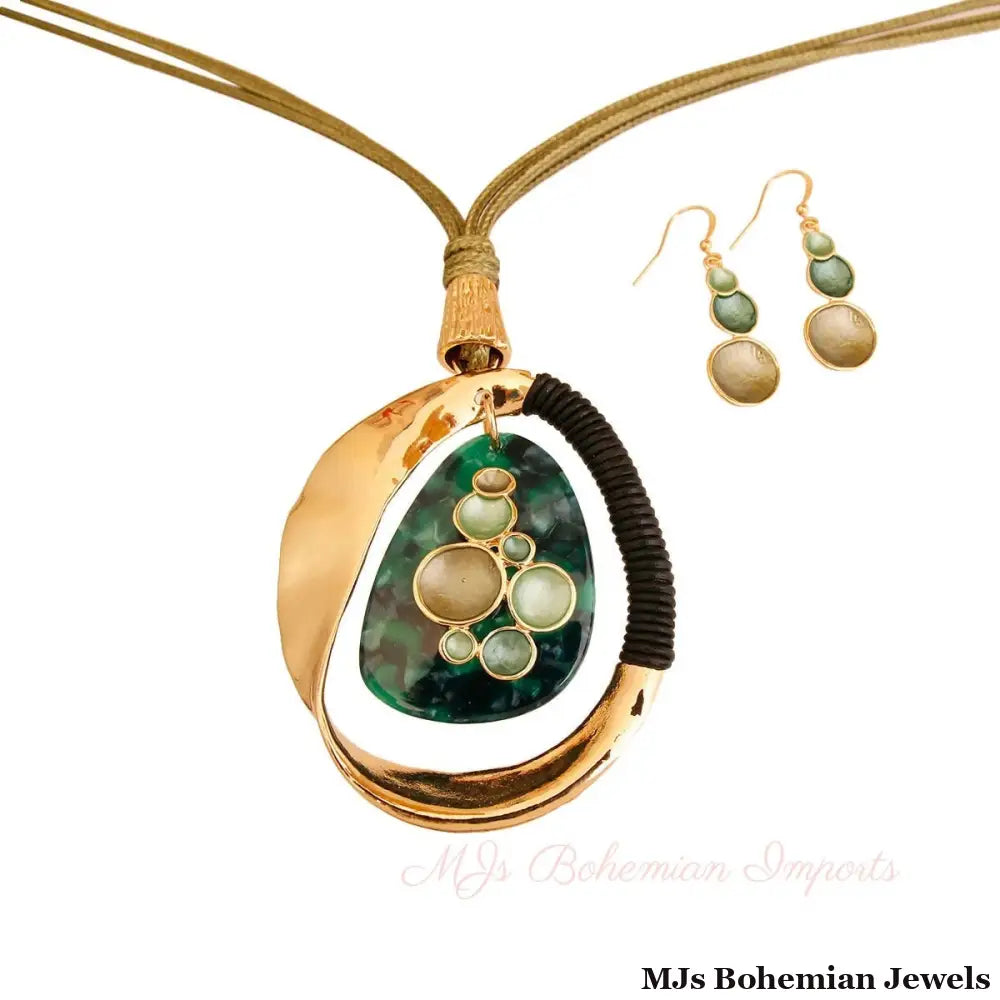 Long Green Leather Pendant Necklace