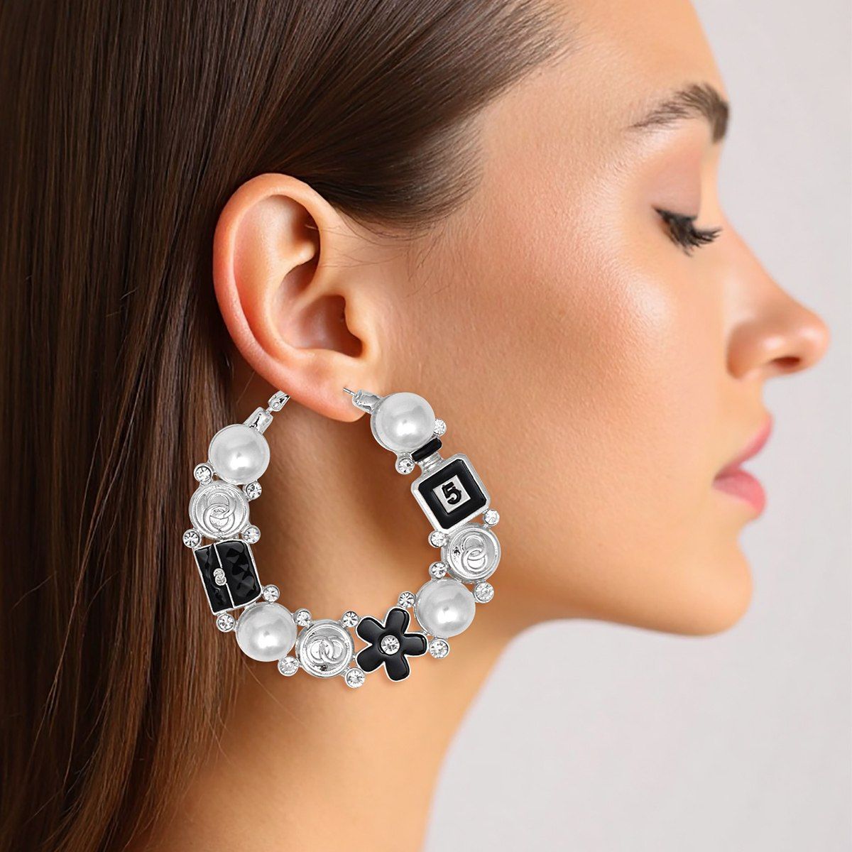 Hoop Uptown Glam Pearl Silver and Black Earrings