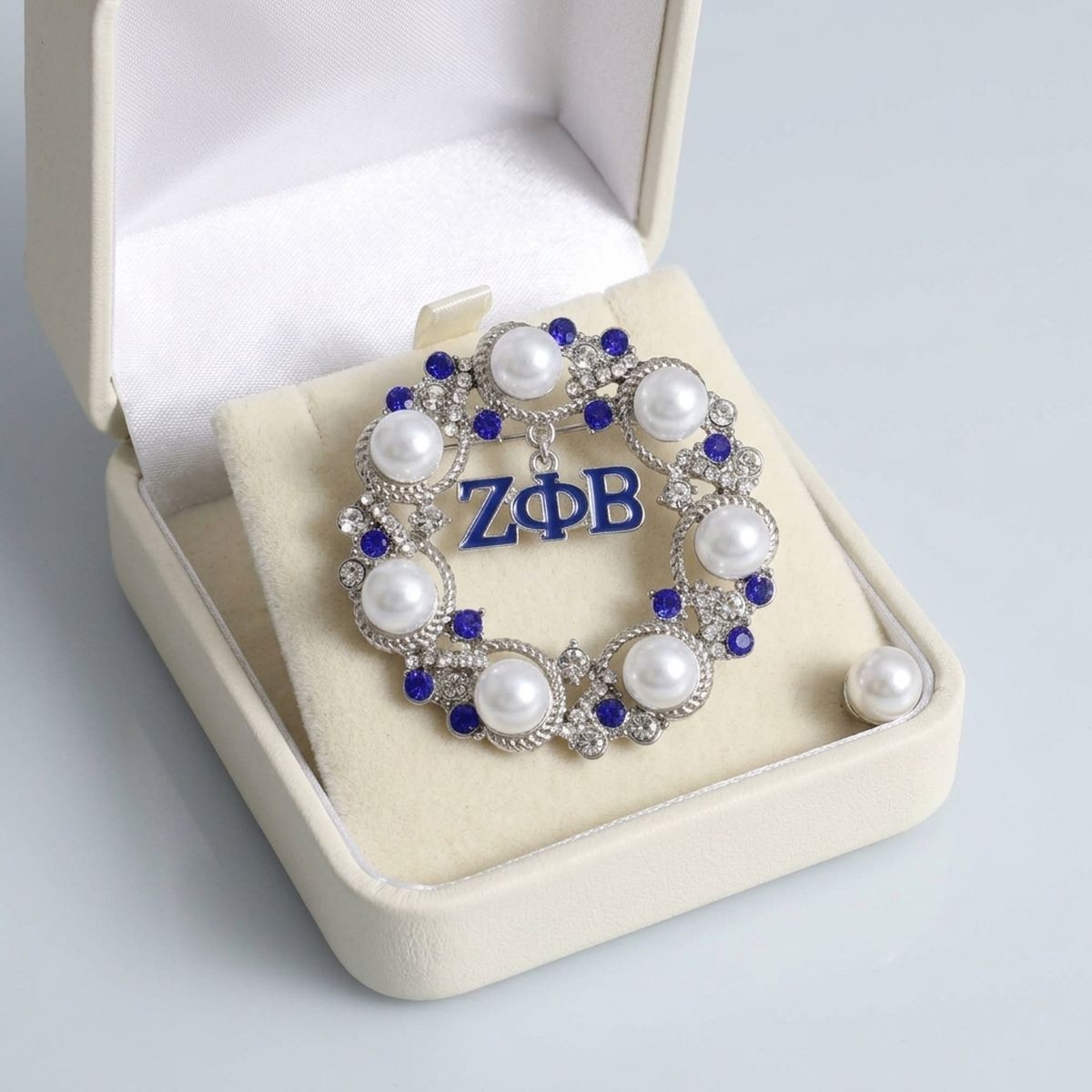 ZPB White Pearl Blue Rhinestone Wreath Brooch Pin