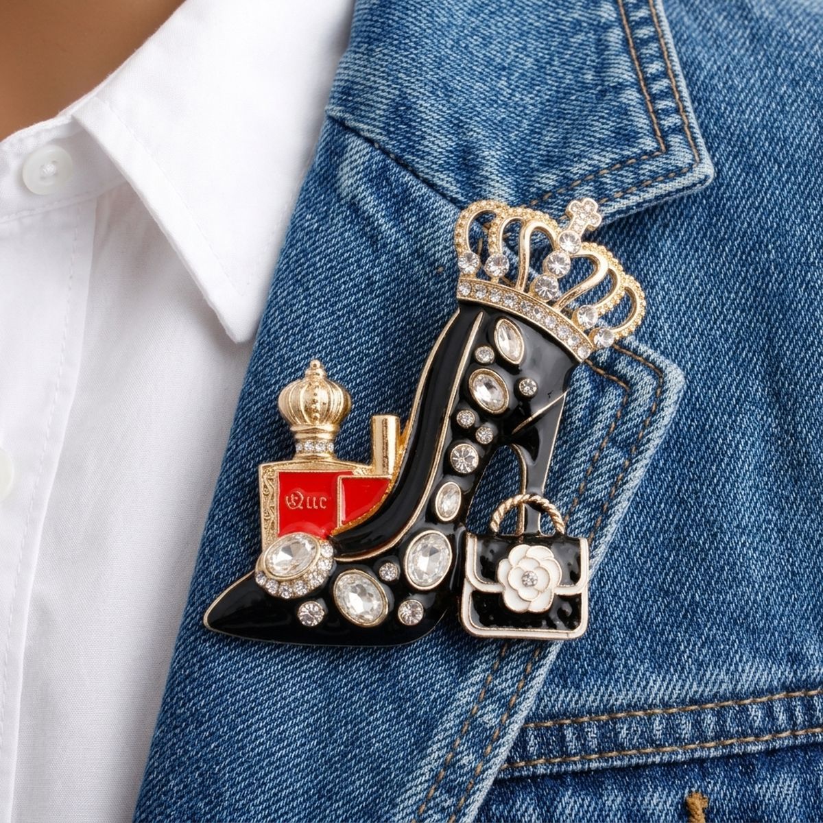 Black and Gold High Heel Queen Brooch Pin