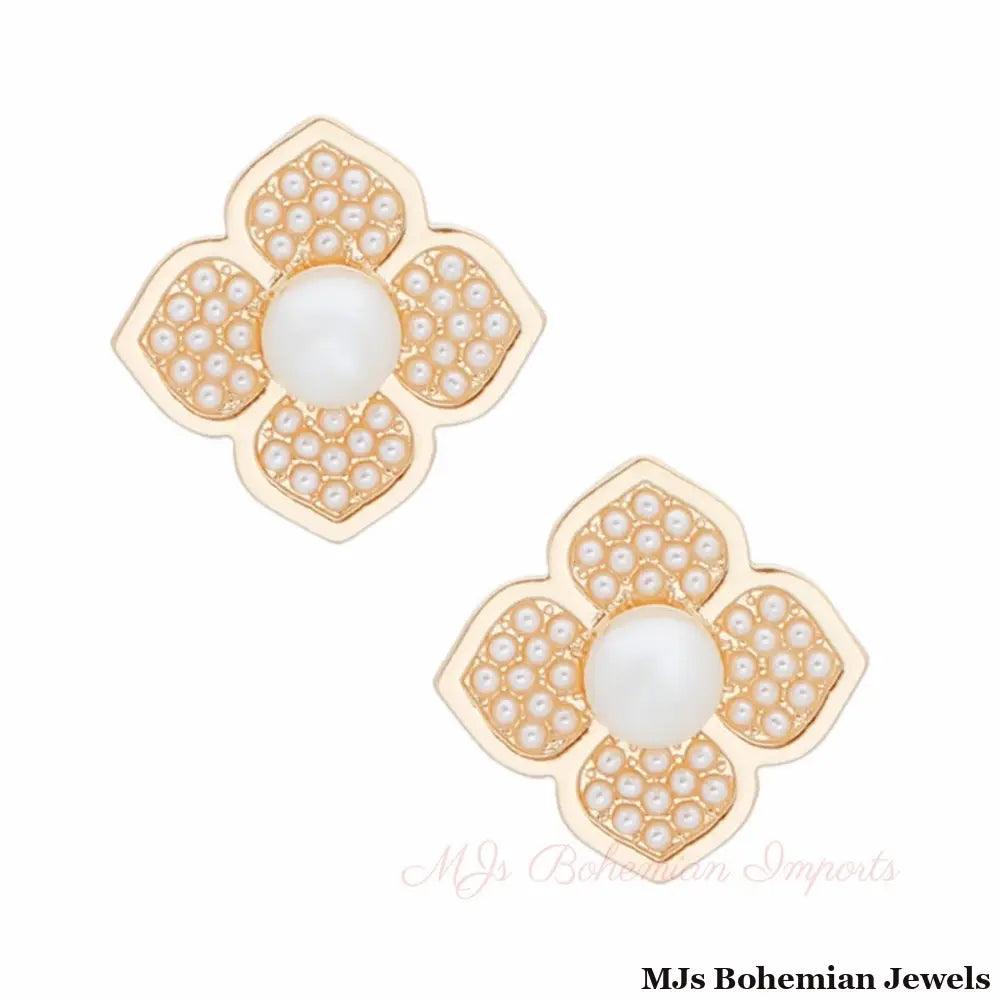 Pearlescent Bloom: Flower Studs