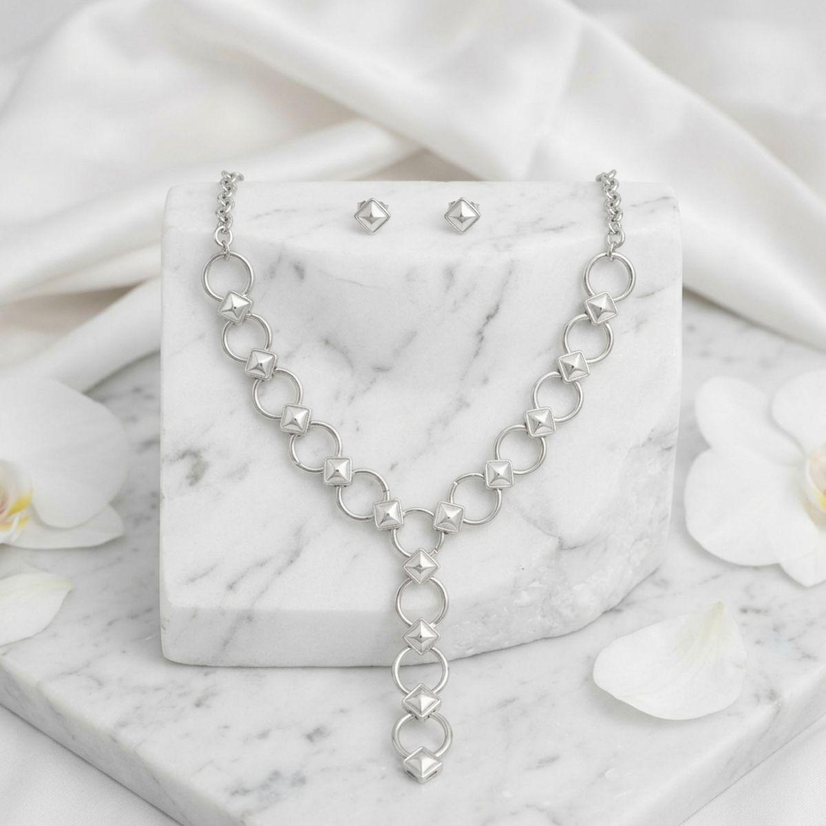 Y Silver Round Link White Pearl Pyramid Necklace