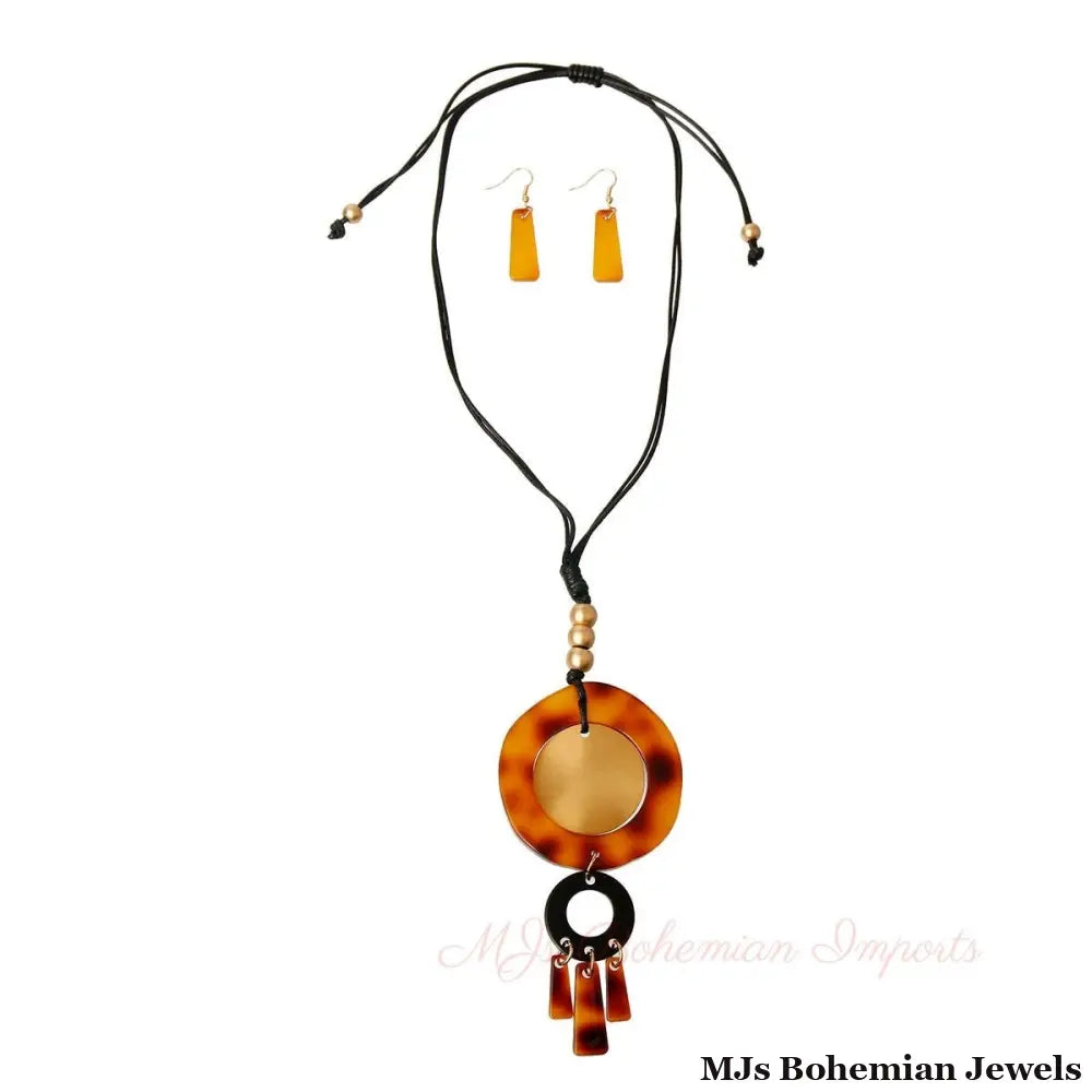 Round Tortoiseshell and Gold Pendant Set