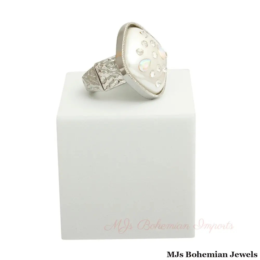 Silver White Pearl Square Ring